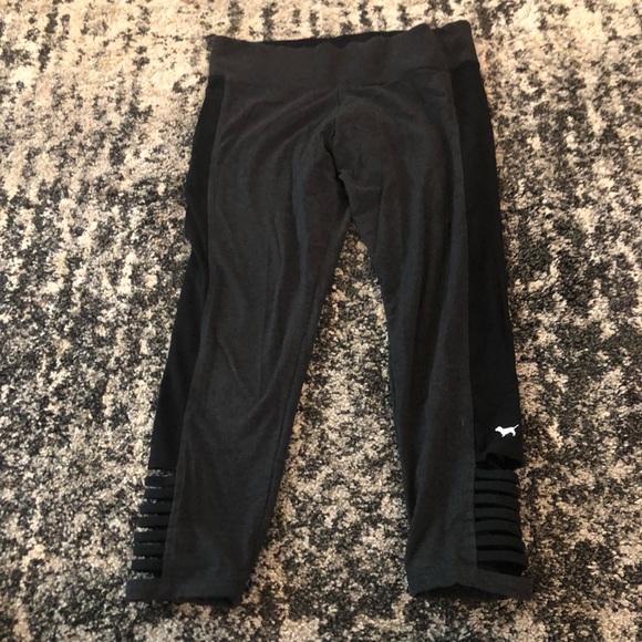 PINK Victoria's Secret Pants - VS PINk cropped leggings